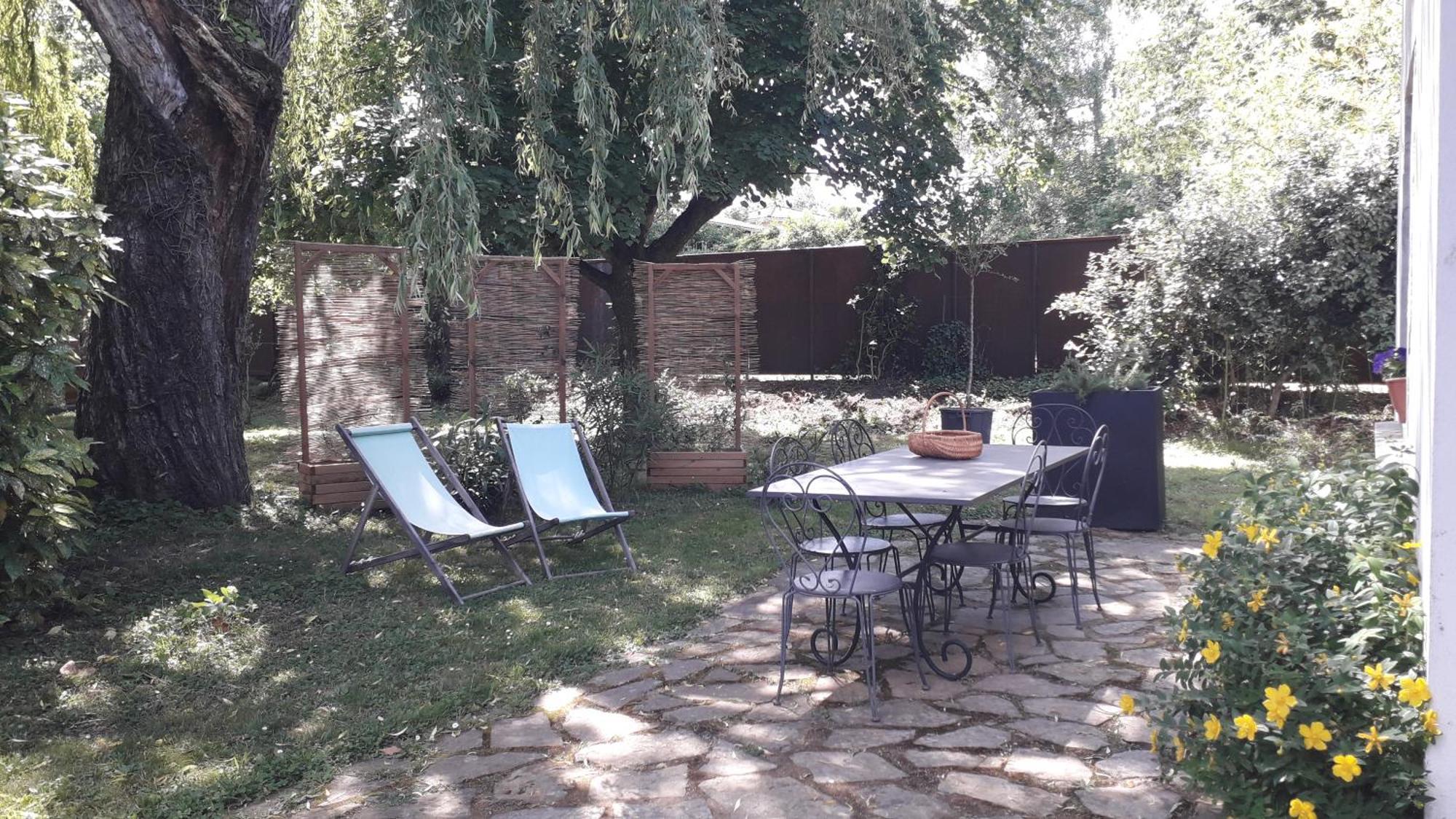 Ferienhaus L' Abri Du Saule Aussillon